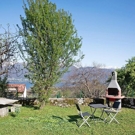 La Vecchia Torre Leilighet Porto Valtravaglia Eksteriør bilde
