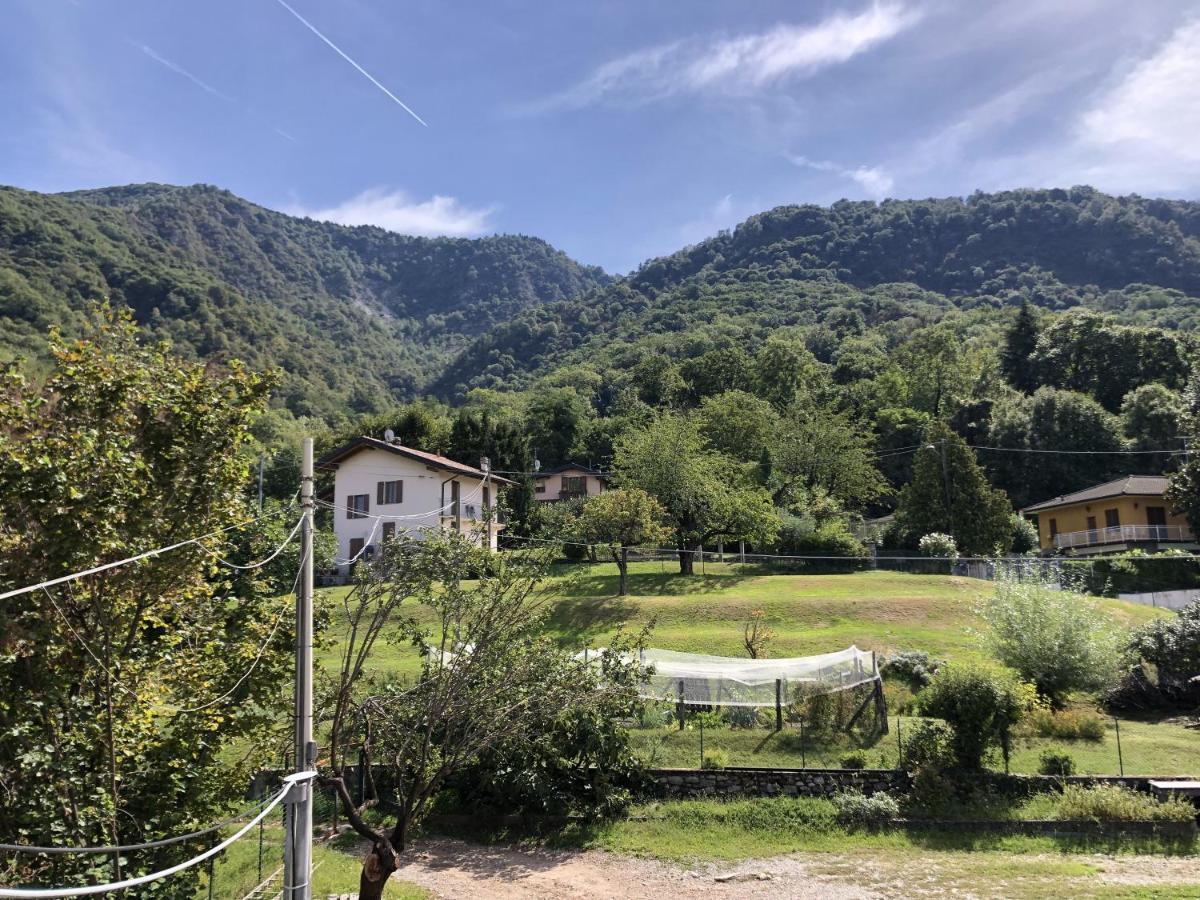 La Vecchia Torre Leilighet Porto Valtravaglia Eksteriør bilde